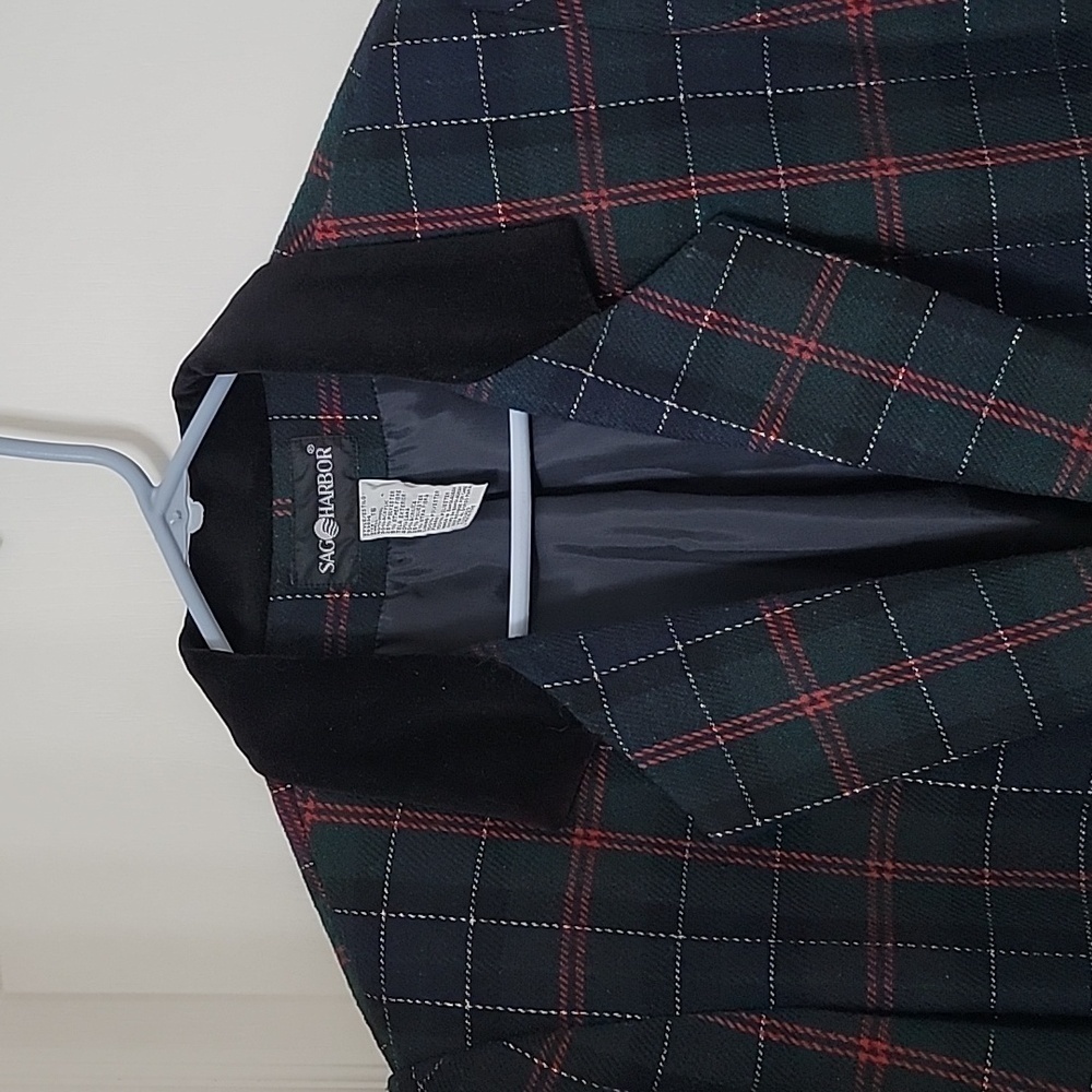 Vintage Sag Harbor Size 16 Green, Red, Blue and Gold Plaid Wool Blend Blazer - Picture 2 of 11